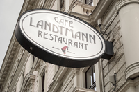 Lokalschild Café Landtmann.png