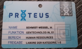 Ausweiskarte Proteus Gentechnolog.in Schmidt-Wessel, M.png